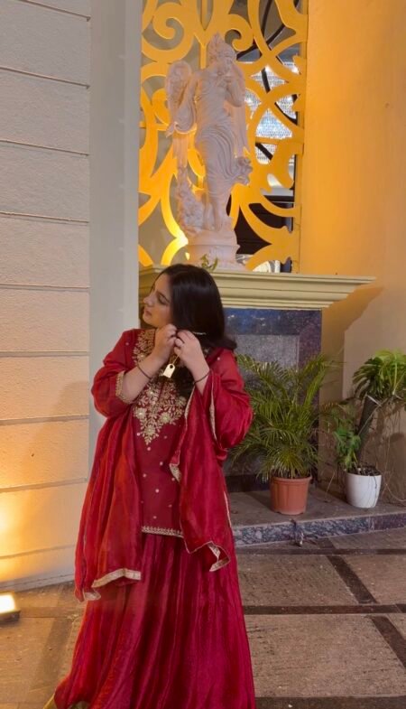 MAROON FLORAL EMBROIDERED ETHNIC SET